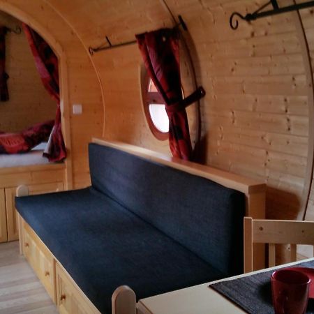 Camping De La Pelouse Jaulny 部屋 写真