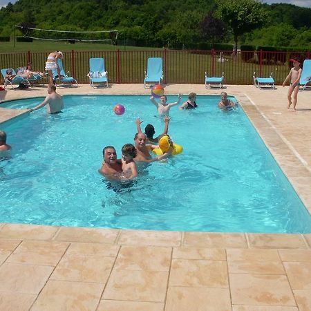 Camping De La Pelouse Jaulny エクステリア 写真
