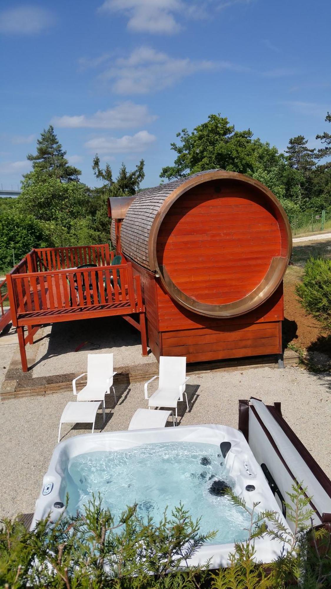 Camping De La Pelouse Jaulny 部屋 写真
